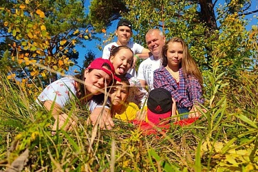 В Иркутской области определили победителей конкурса опекунов и приёмных родителей детей, которые достигли особых успехов 