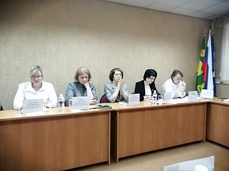 В Чуне в рамках реализации проекта "Вызов" проведено совещание при мэре муниципального округа.